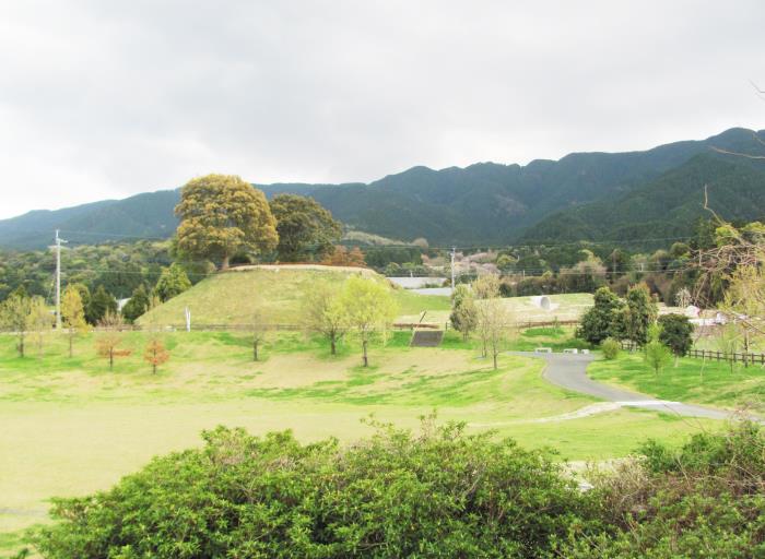 田主丸古墳群  田主丸大塚古墳 寺徳古墳 中原狐塚古墳 西館古墳