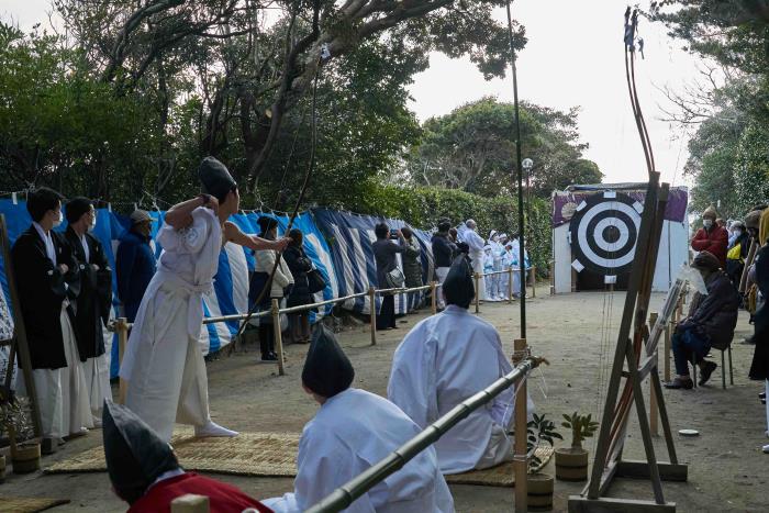 志賀海神社歩射祭