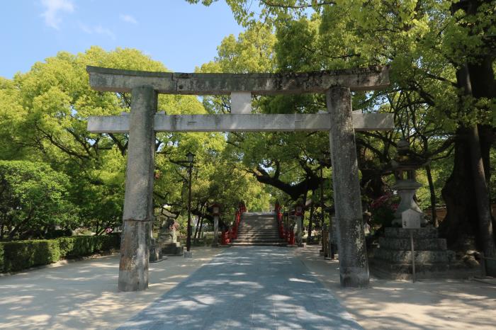 天満宮の石造鳥居