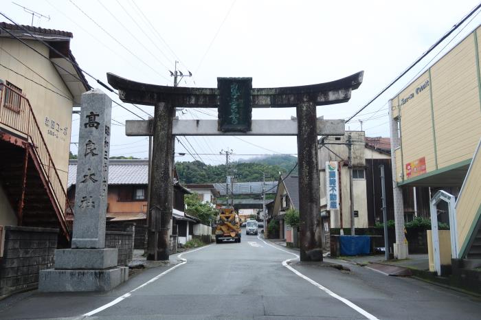 高良大社　本殿　幣殿　拝殿　大鳥居