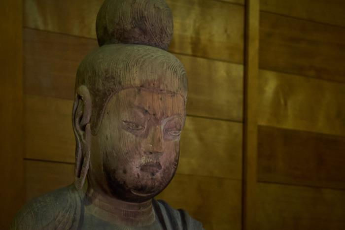 浮嶽神社 木造仏坐像（伝薬師如来像）